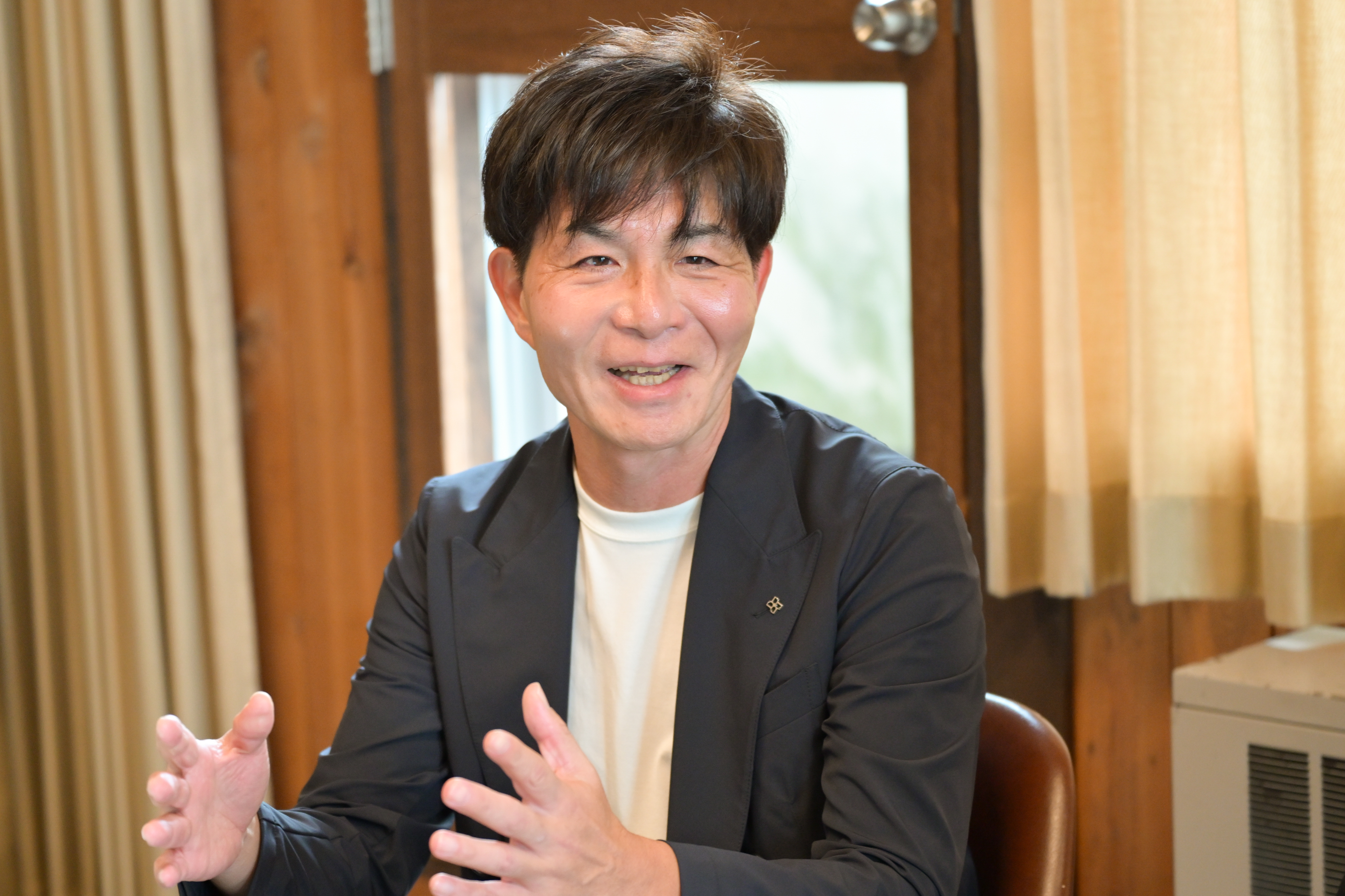 安野（シフト 代表取締役）